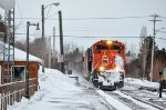 CN 8017 on 402 arriving at Mont-Joli station